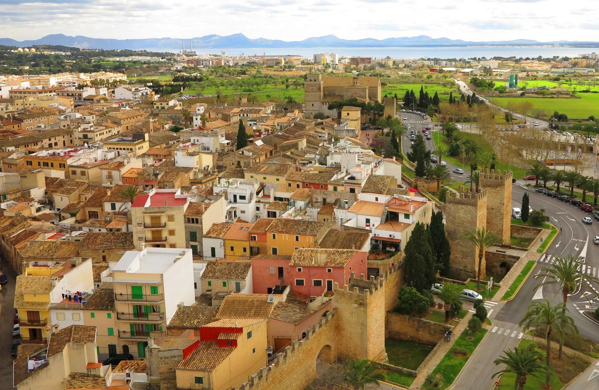 Cas Ferrer Nou Hotelet Alcúdia Buitenkant foto